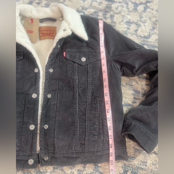 Levi’s Trucker Corduroy Sherpa Jacket NWT - Picture 8 of 9